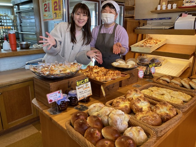 たくさんのパン♪どれをたべようかワクワクしますね💛